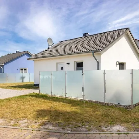 Appartement Salzhaff Strandhaeuser Mit Kamin U Pepelow