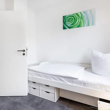 Salzhaff Strandhaeuser Mit Kamin U